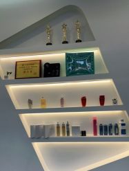 -YO HAIR SALON