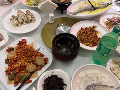 -梅花香里大酒店(郁金香路店)