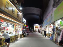 -解放路步行街                