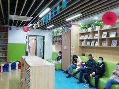 -金砾教育培训(宝山校区)