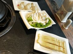 -大匠工房古船木艺术餐厅·猪肚鸡专门店(长白仙岛店)