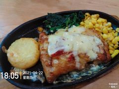 芝士鸡排-萨莉亚意式餐厅(石鼓路店)