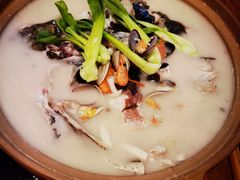 鱼头皇-芳草地度假酒店·野炉中餐厅