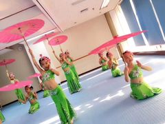 -小芳舞蹈团·少儿舞蹈·中国舞(龙江校区)