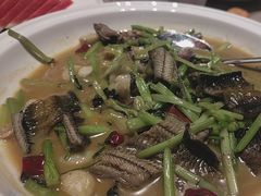 -艳阳天·非遗楚菜(武汉客厅店)