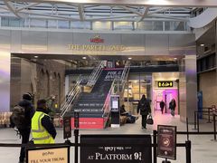 -九又四分之三站台