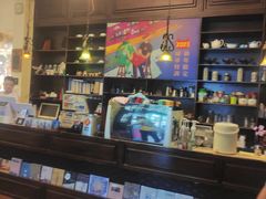 -良友书坊(安徽路店)