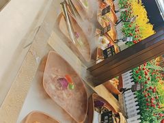 -新艺自助美食城(中山路店)