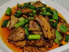 -华光驿站私房菜·黑金冠