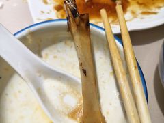 -老码头黑皮肘子锅包肉(赣水路店)