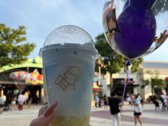 -喜茶(迪士尼小镇·平行宇宙店)