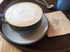 拿铁-Cafe de Paris(林荫路店)