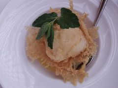 酥炸冰心榴莲冰淇淋-莆田餐厅PUTIEN(颐堤港店)