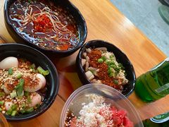 -瑞哦冷锅串串(汇融店)