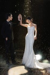 -至臻微拉婚纱摄影