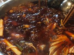 -肖肖酸萝卜鱼火锅(总店)