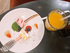 -WOLFGANG PUCK KITCHEN & BAR(迪士尼小镇店)