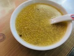 小米绿豆粥-闫家驴肉老店(华电一校店)