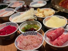 -周小明火锅(黑金冠社区店)