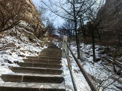 -崂山巨峰游览区