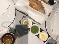 -GreyWhale灰鲸餐厅(武汉国际广场店)