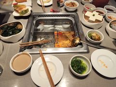 -海底捞火锅(金山百联店)