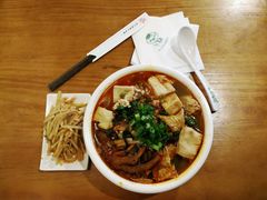 -水平有限螺蛳粉(宏达大厦店)