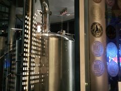 -The BREW·酿餐厅(浦东嘉里大酒店)