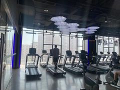 -一兆韦德健身(浦东万达会所)