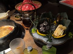 -蘑界·野生菌火锅(深业上城店)