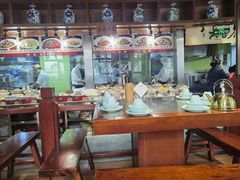 -六合居·明厨亮灶餐厅(成双大道店)