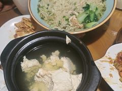 -重庆石磨豆花庄(乔庄店)