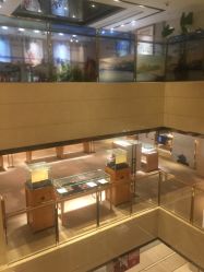 -北京七彩云南翡翠珠宝旗舰店(月坛店)