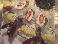 -大头虾越式风味餐厅(光明广场店)