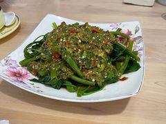 -洪霞餐馆