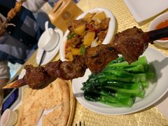 -巴扎美食·新疆菜·西域歌舞表演餐厅(新疆大厦店)