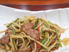 水竹根炒牛肉-东馆和天下特色餐饮(工农店)