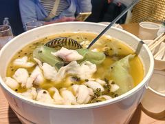 -自己人·宜昌菜(水悦城店)