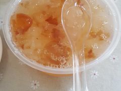 雪耳桃胶-老周记顺德双皮奶