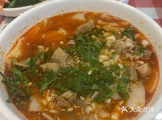 #0元玩转这座城。0元探店。悦百福羊肉面位于西安市翠