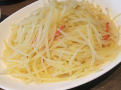 -童年小筑餐厅(申花路店)