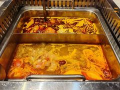 -十三幺山野火锅(市府路店)