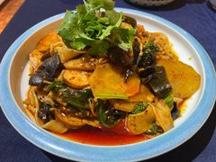 -伊带伊路新疆美食府(呼家楼店)