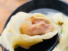 虾仁鲜肉大馄饨-真真鲜馄饨店(启蒙路店)