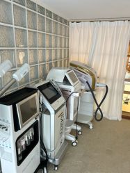 -蜜奈肌肤管理中心