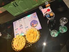 -唯爱KTV聚会餐厅(仙林东城汇店)