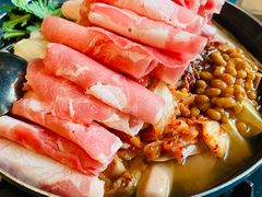 部队锅-MI WU FACTORY米屋美食工厂餐厅(绿地店)