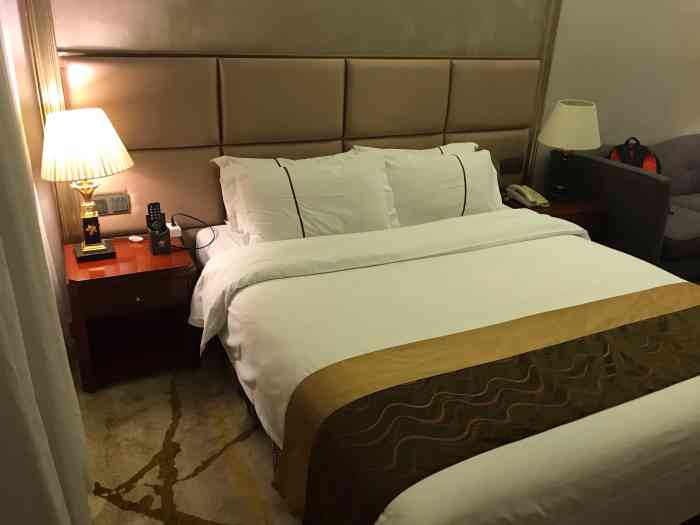 宝悦酒店(深圳宝安西乡地铁站店)-"老板每次过来出差都住这家,非常