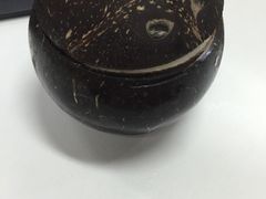 -志龙皇冠吃货椰子铺