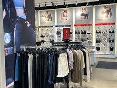 -首创奥特莱斯(西安店)